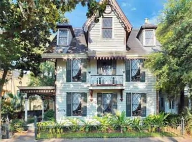 historic home at Trevor Waters Realty